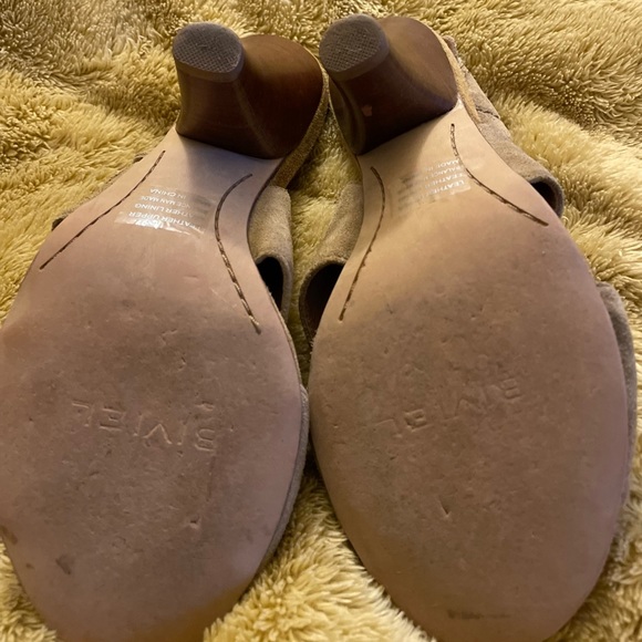 Lux Leather Anthropologie Heels - Picture 6 of 9